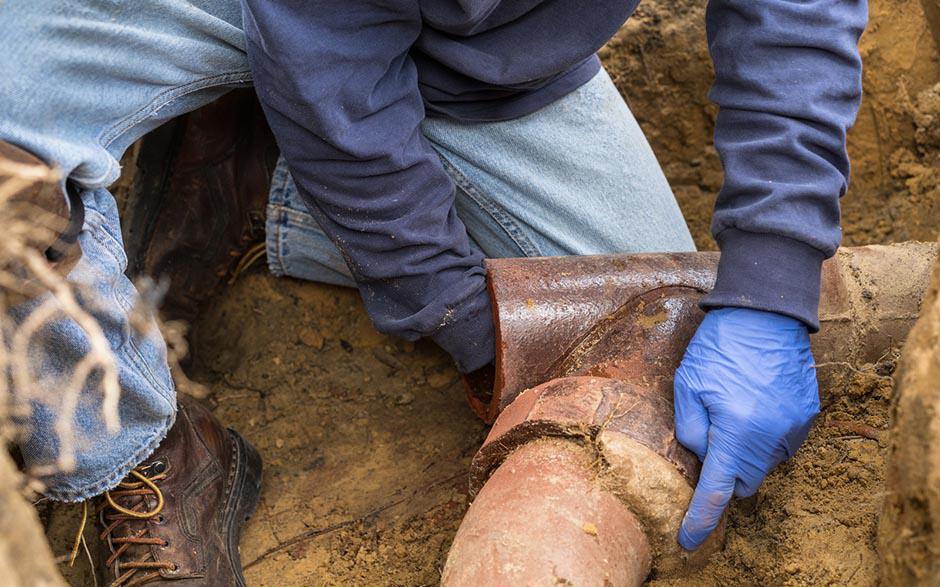 tarif plombier débouchage canalisation Neauphle-le-Château
